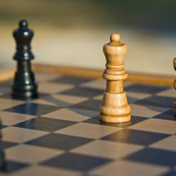 Jak grać w szachy online