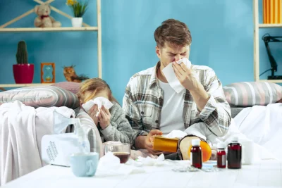 Jak zorganizować czas dziecku, gdy jest przeziębione i siedzi w domu? Poradnik dla niemal wszystkich rodziców