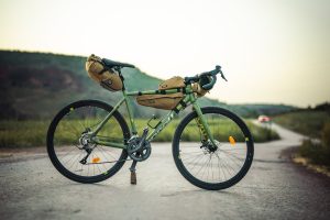 Rower szosowy męski – lekki, szybki i gotowy na wyzwania